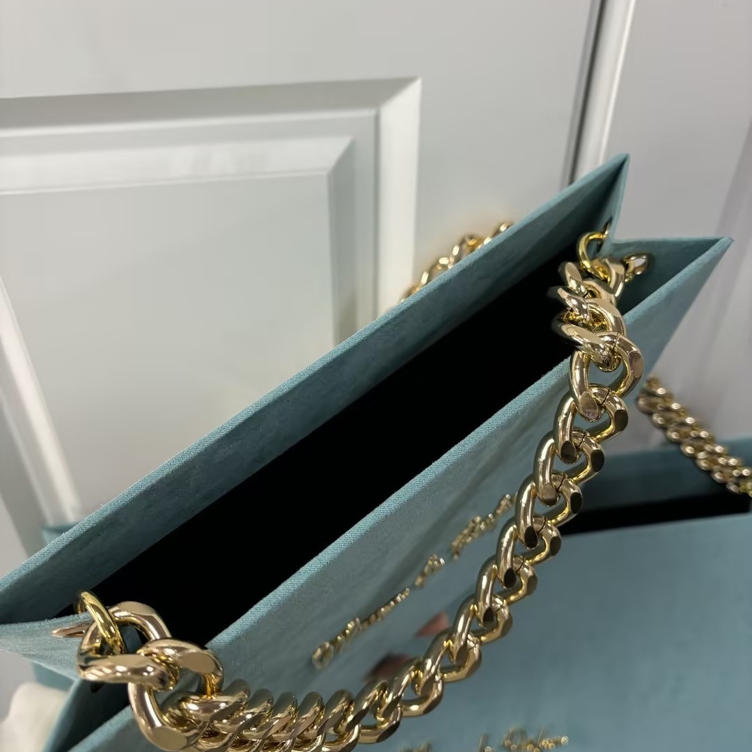 Standard Kraft vs. Luxury Euro Tote Bags | Premium Shopping Bags 5