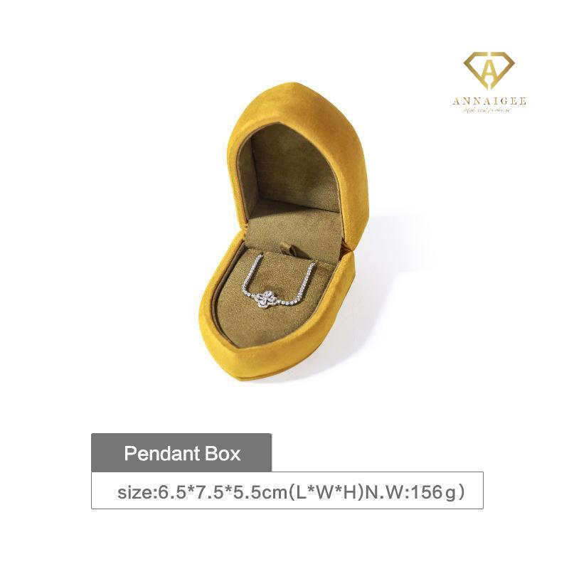custom pendant box