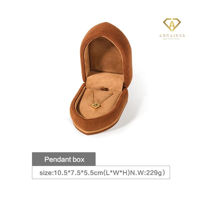 velvet pendant box
