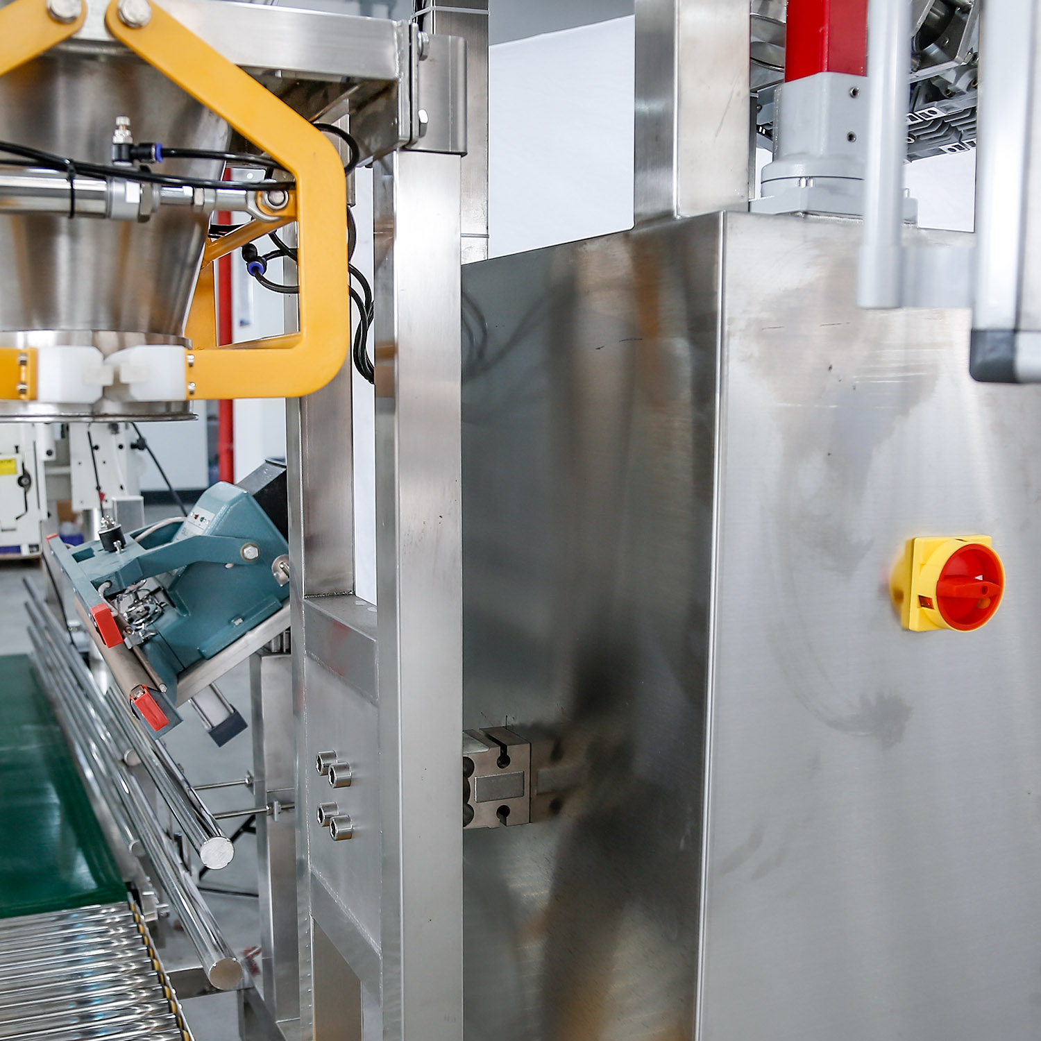 Dingjiang - Factory Supply Semi Automatic 10kg 25kg Sugar Rice Granule Weighing and Packaging Machine 25kg 10