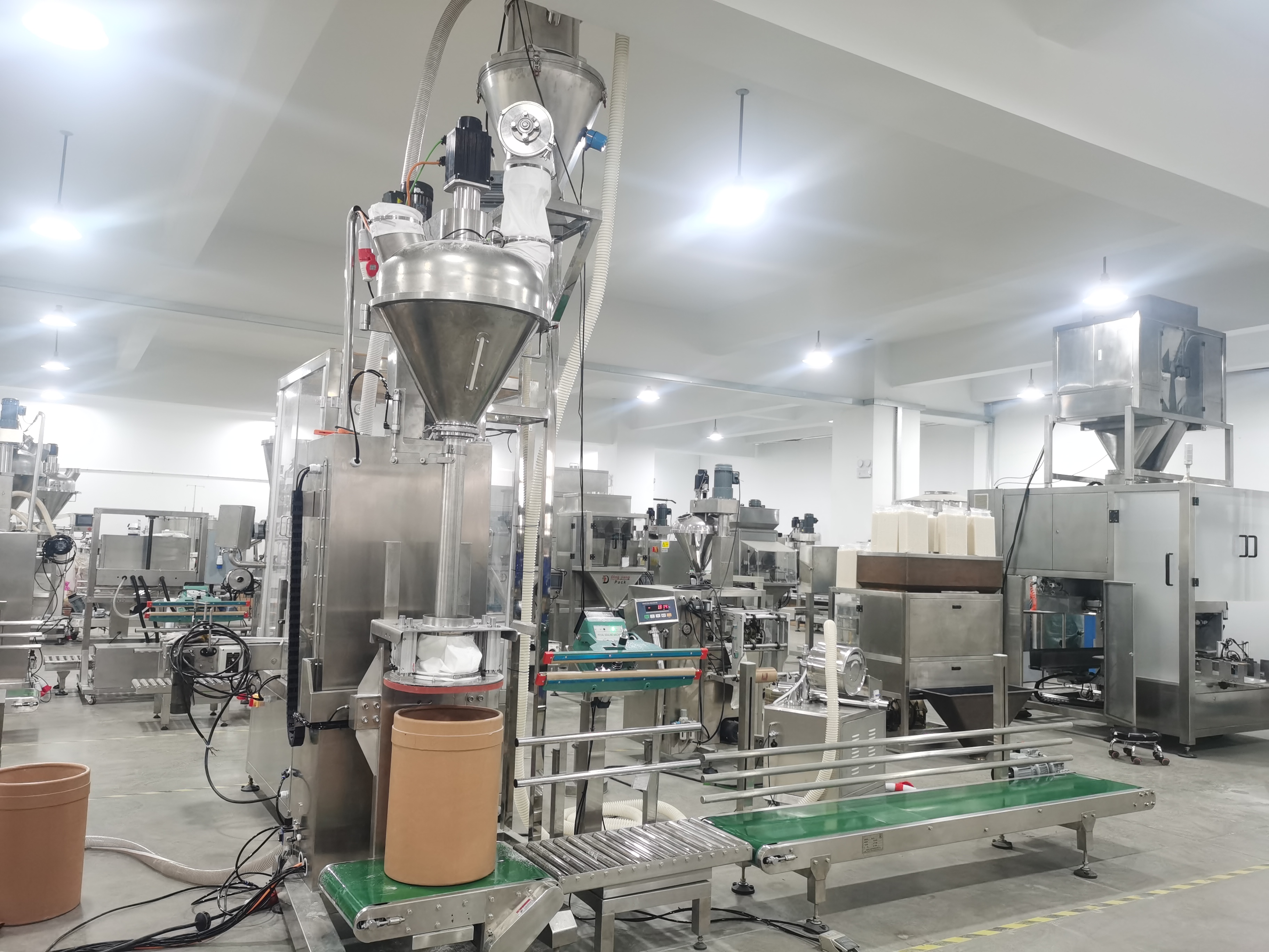 25kg powder lifting packing machine in barrel 1