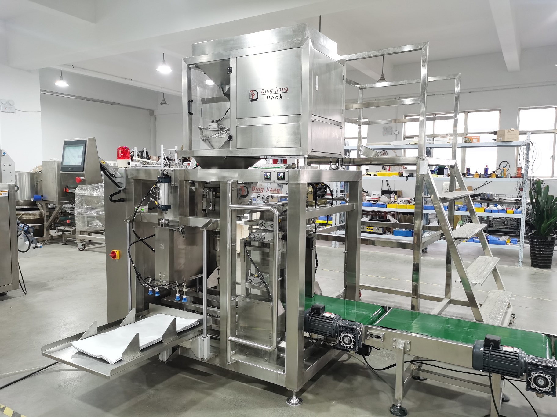  Best Automatic 25kg granule pack machine with suck air function Factory Price - Dingjiang 