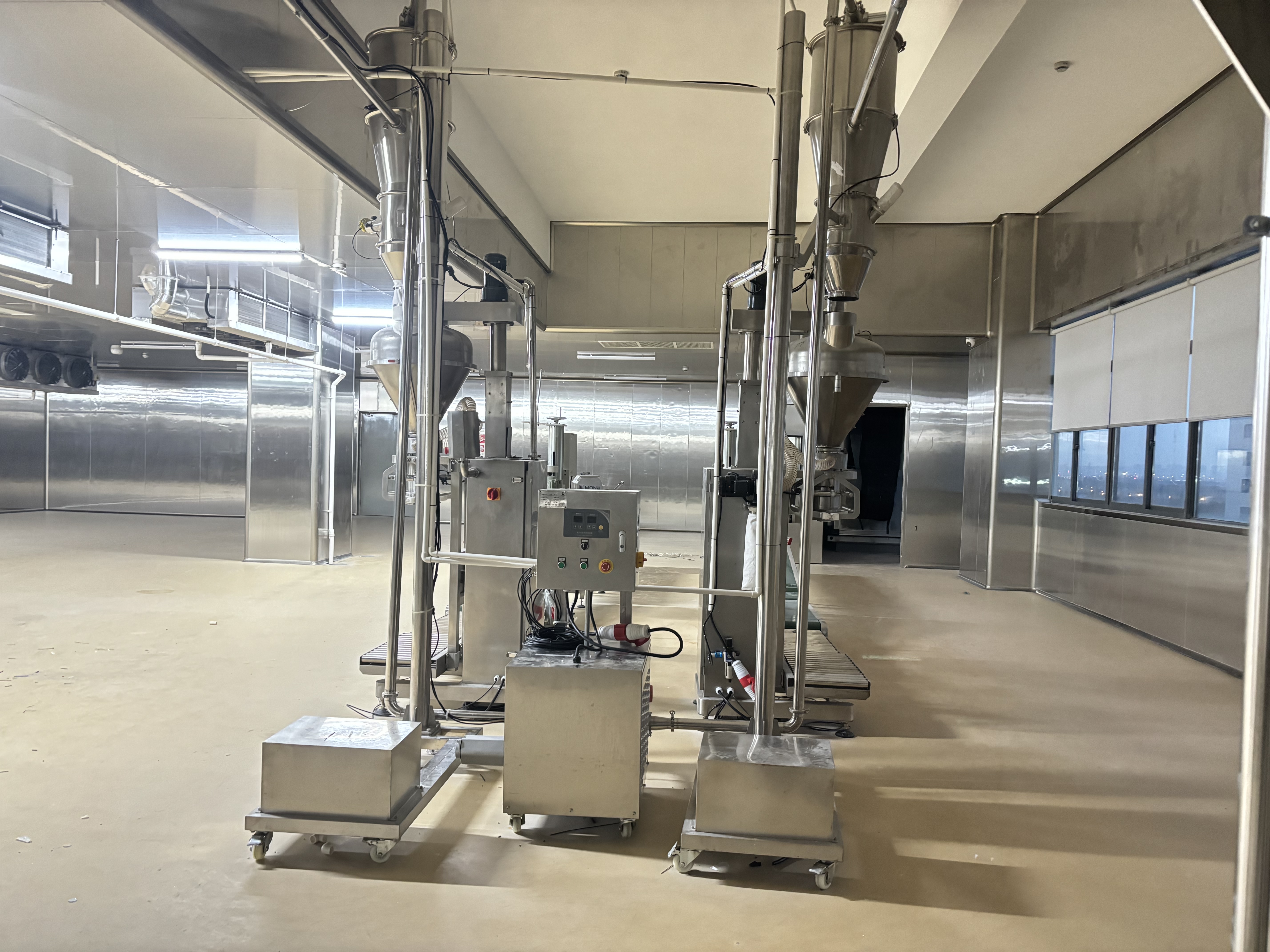 Automatic  spice powder mixing and 25kg  packing  line 5