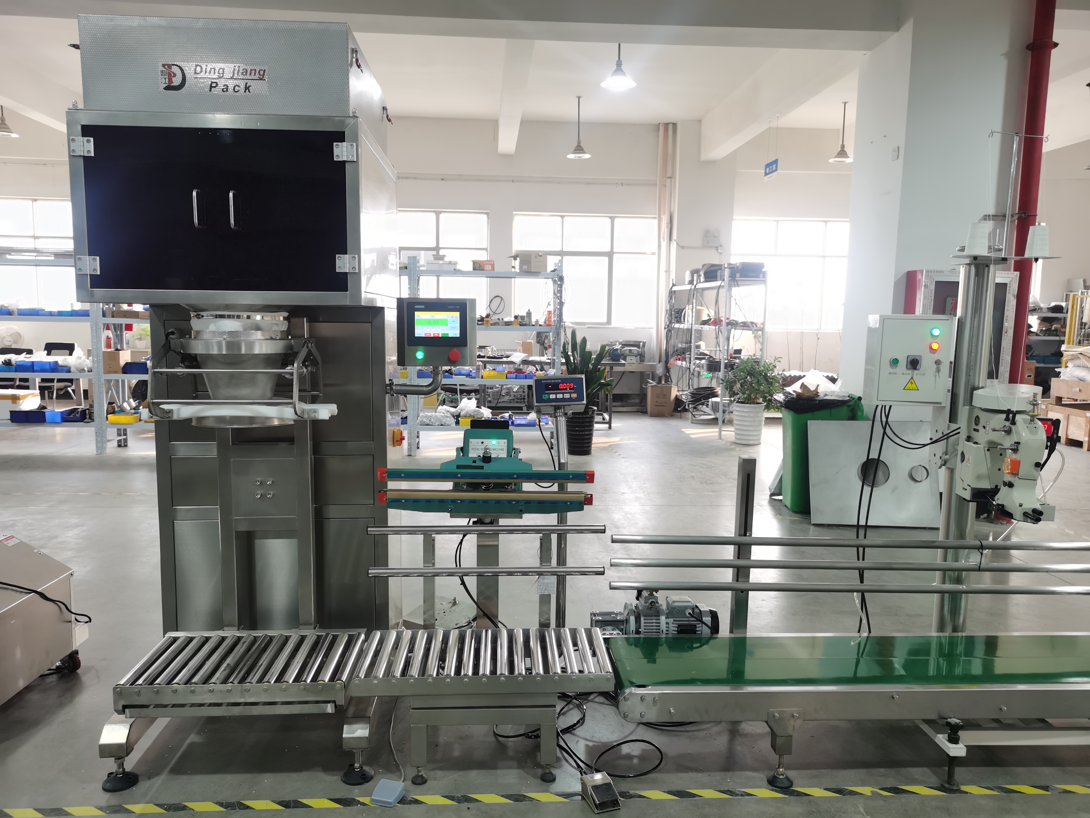 Semi automatic 25kg granule  packing machine Supplier & manufacturers | Dingjiang 5