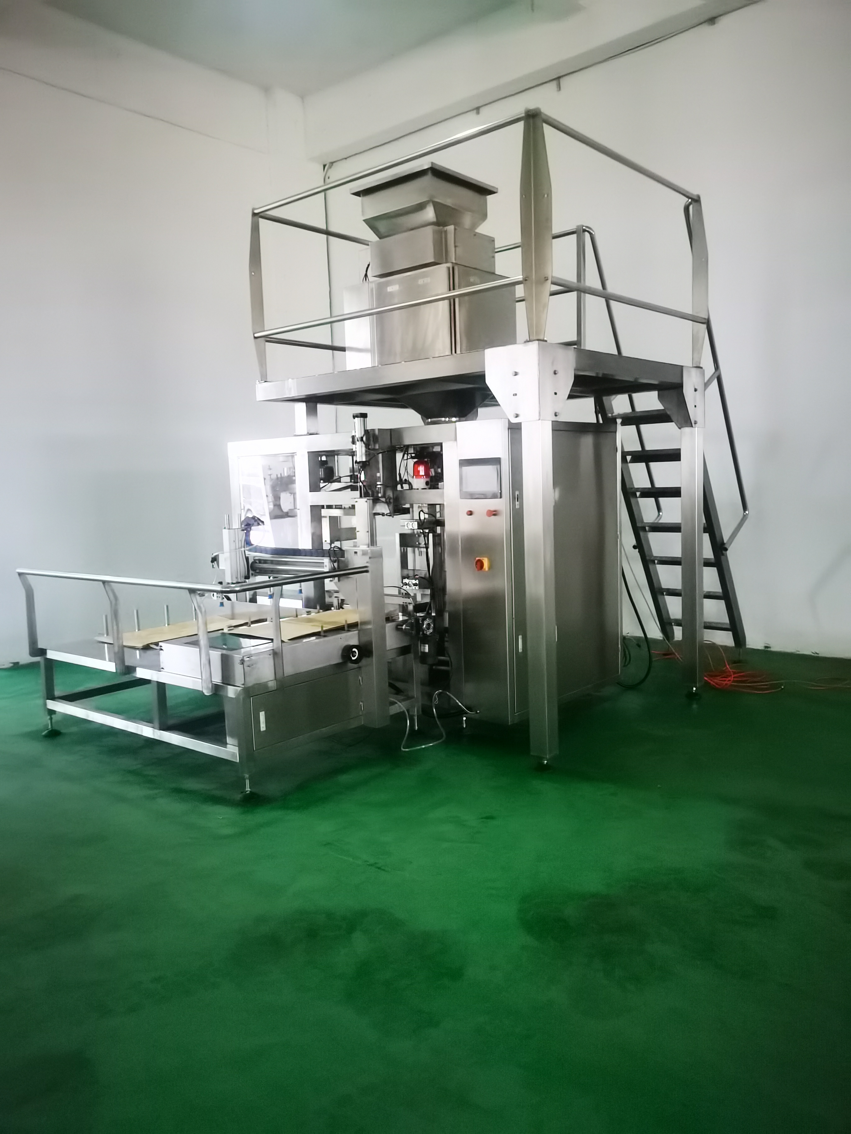 25KG Granule Automatic give bag pack machine Supplier & manufacturers | Dingjiang 1
