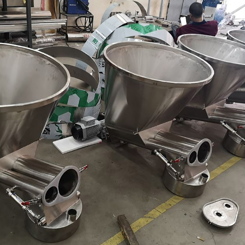 DJ-1C1 semi automatic 10kg flour powder filling machine delivery to Brazil1 8