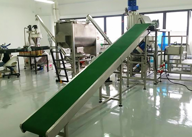 DJ-1B3+50W Automatic vertical stick bag milk coffee powder packing machine customer site 3