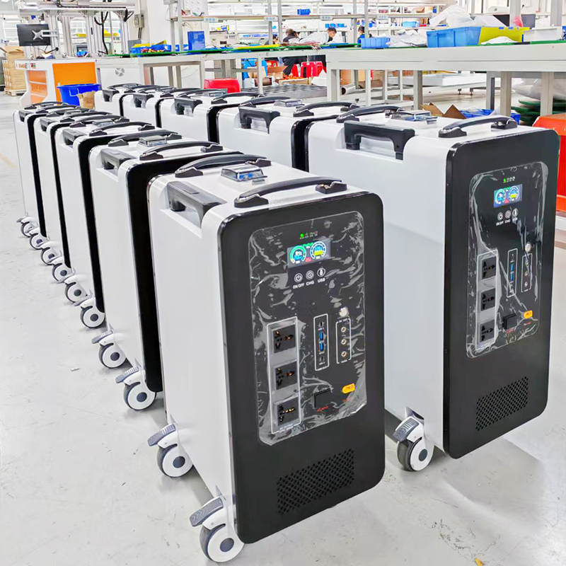 Stations d'alimentation portables SUNPOK 3 kW (3 kWh) et 5 kW (5 kWh) LiFePO4 6