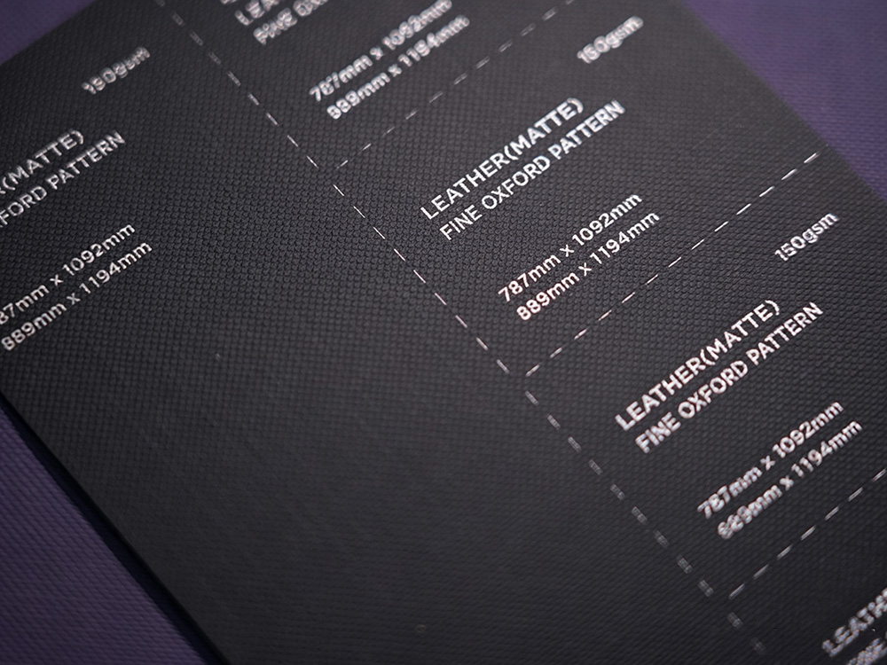 Papier mat résistant à l'humidité et indéformable pour impression à grande vitesse 1