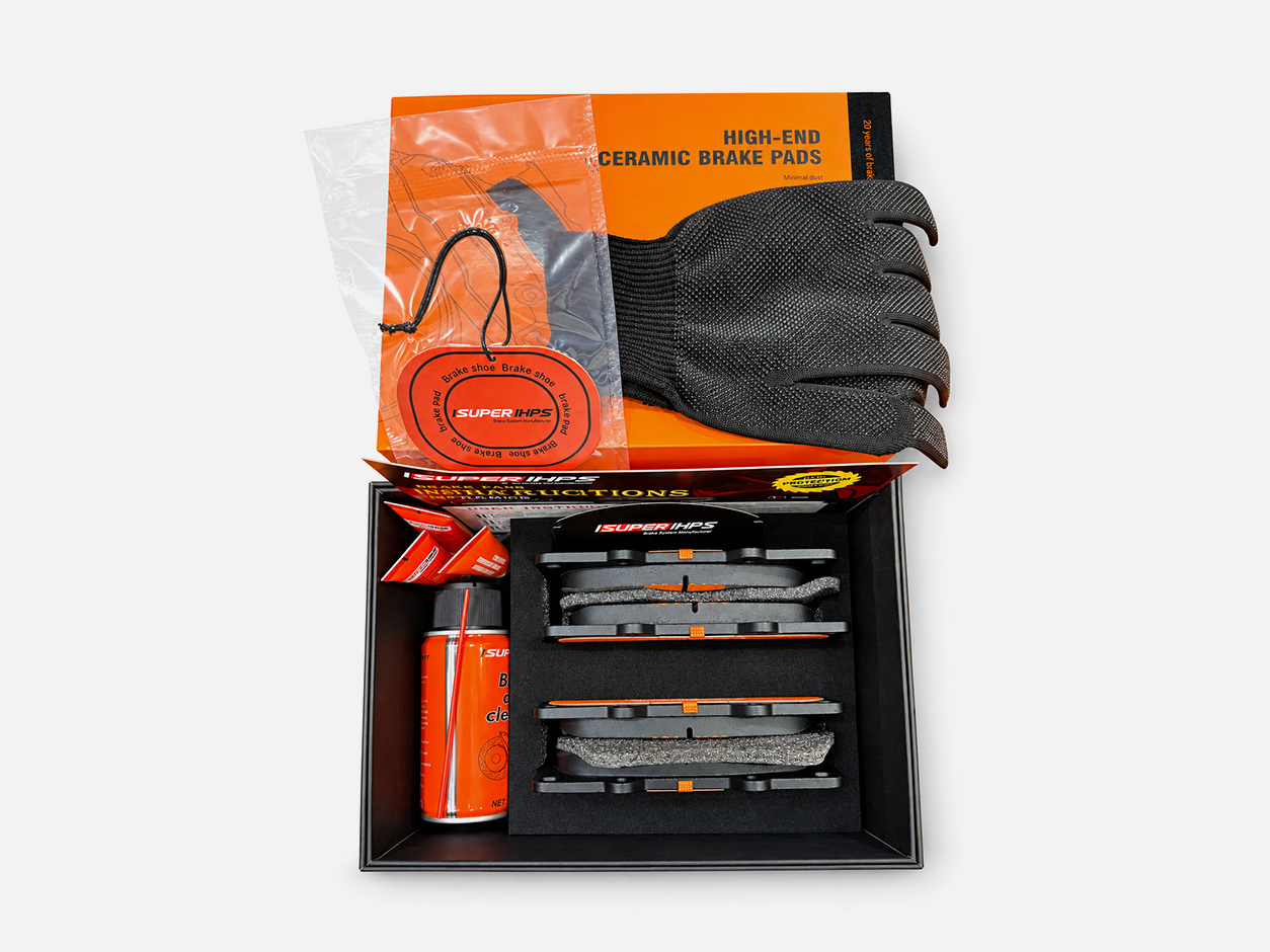 D1303 Q7 Copper-Blended Ceramic Front Brake Pads For Toyota Lexus 3