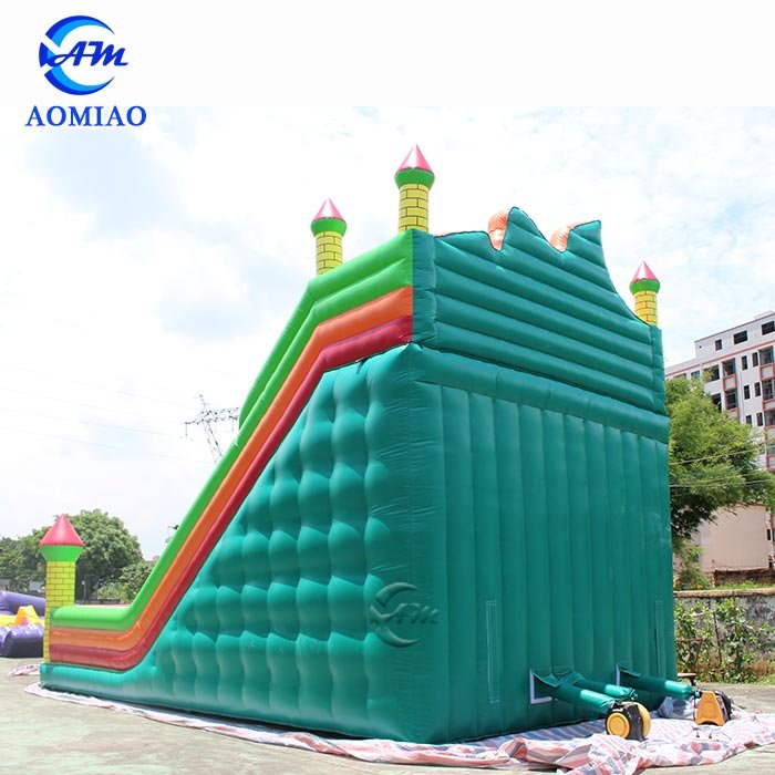 Giant Inflatable Slide - Tom and Jerry SL1702 6