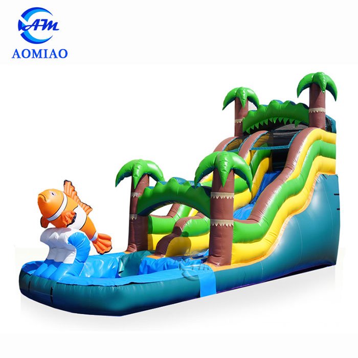 Small Inflatable Water Slide - Anemone Fish SL1760 1