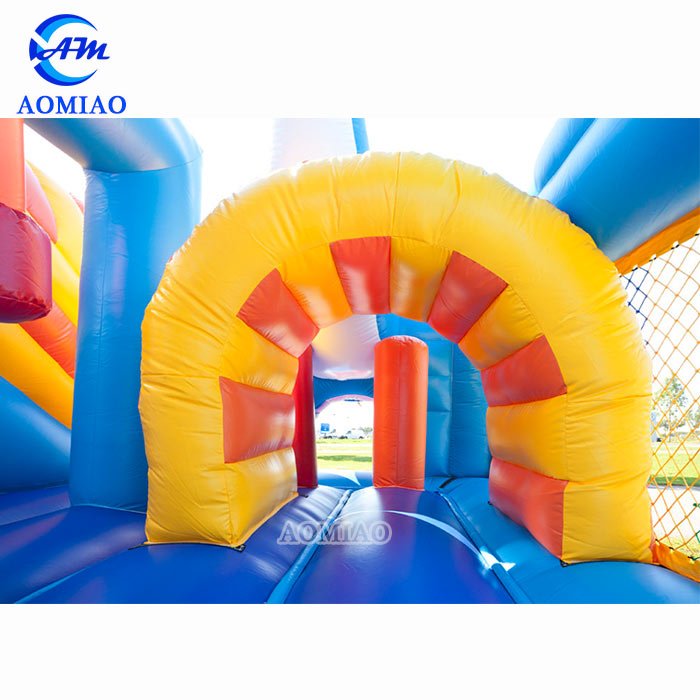Obstacle Course Bounce House - Whale BO1772 3