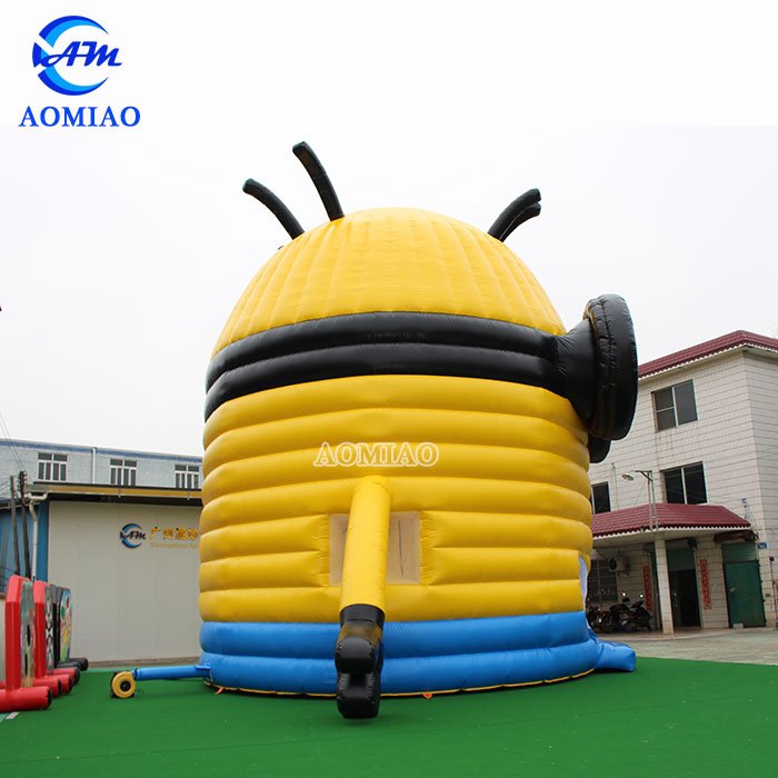 Minion Bounce House - BO1780 2