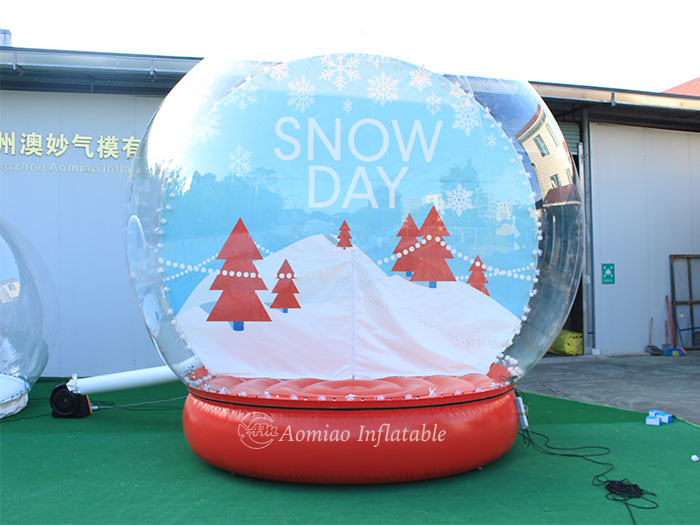 best quality Inflatable snow globe decorations trader for Christmas 3