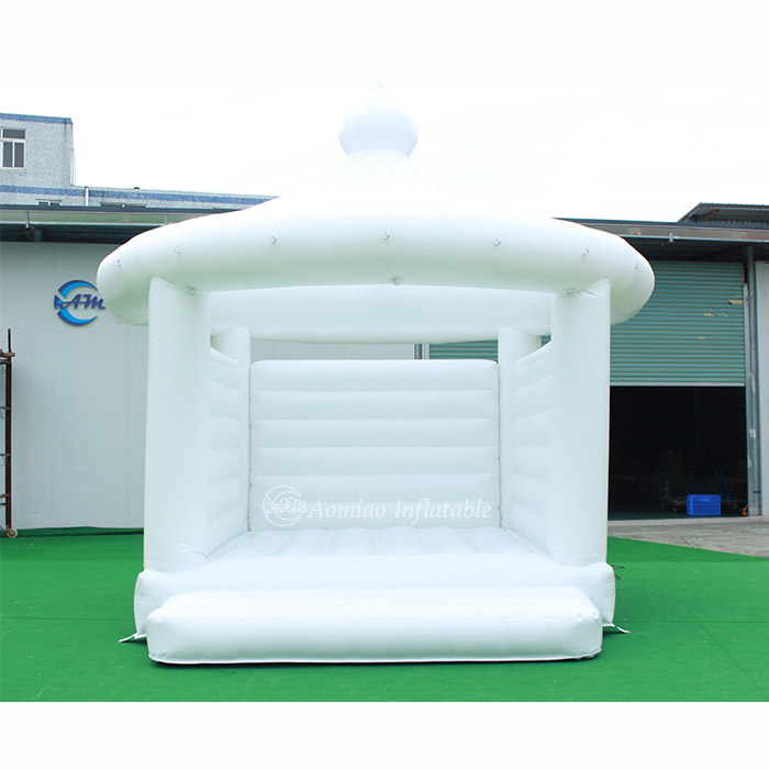 White Wedding Bounce House Inflatable Bouncer 3