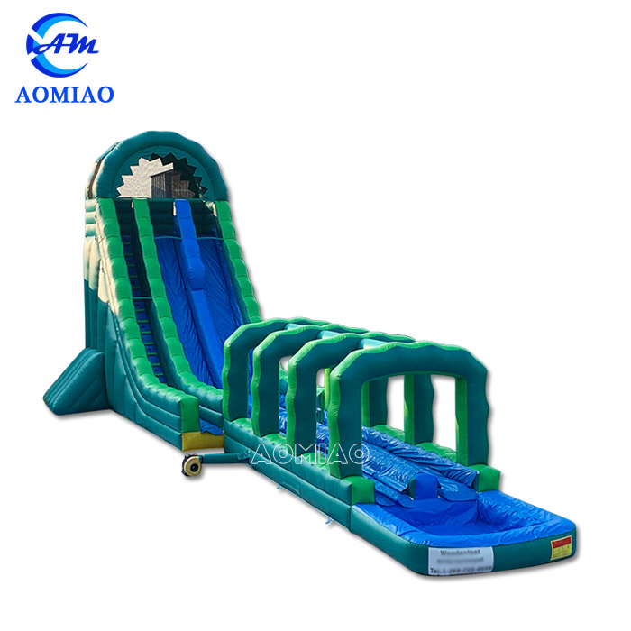 Hurricane Hulk Inflatable Water Slide 2