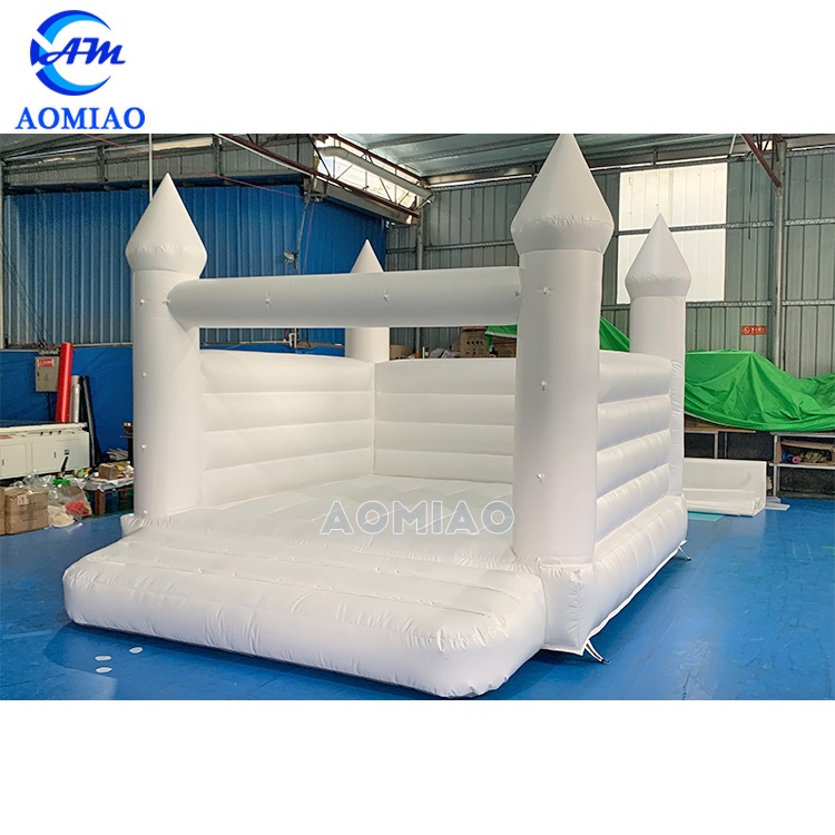 13ft white bouncy castle for wedding party 1