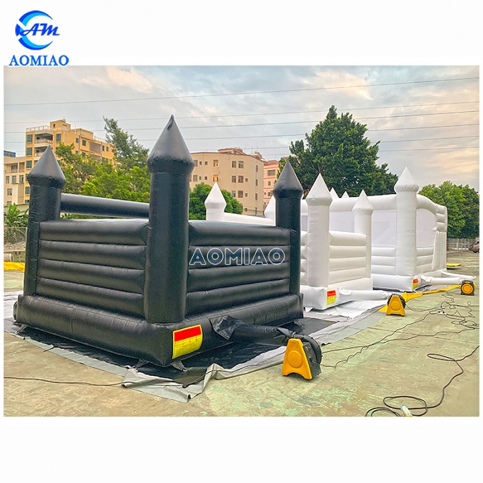 13ft black color bounce house 7