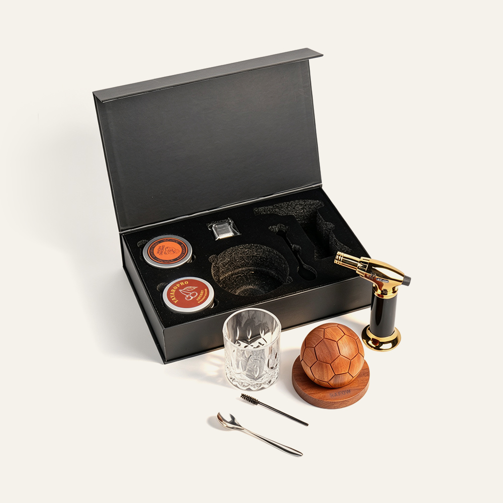 Kit ahumador de cócteles con forma de balón de fútbol de madera maciza de sapeli de primera calidad con logotipo láser personalizado para bar de whisky | Proveedor mayorista de fábrica 3