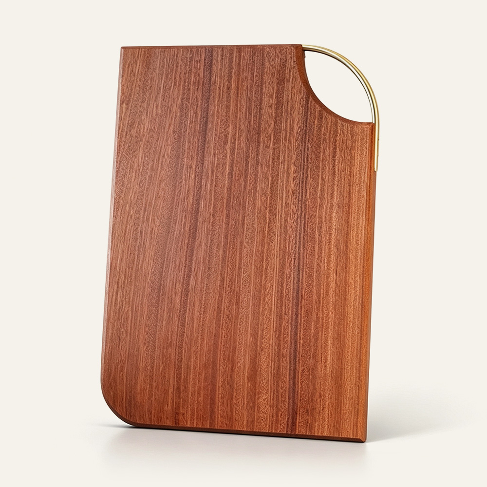 Hochwertiges Schneidebrett aus Holz mit Metallgriff – Großhändler für Metzgerblöcke 2