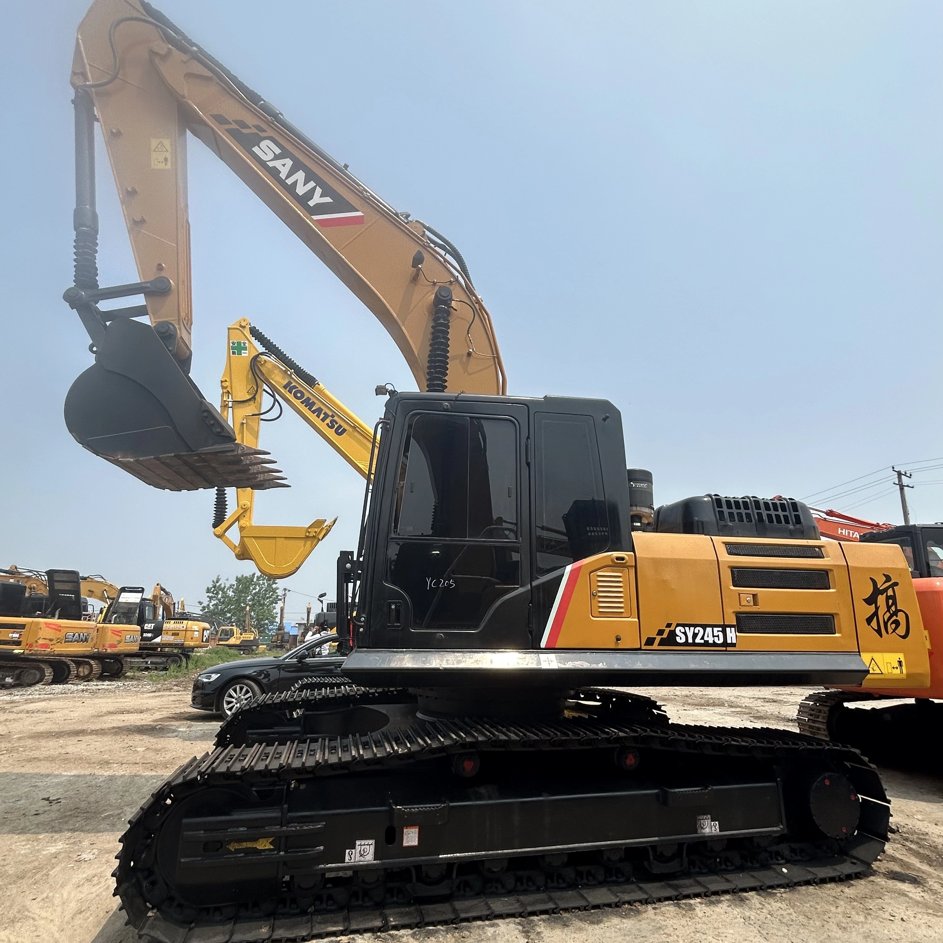 SANY SY245H 25.5 Ton Hydraulic Crawler Excavator for Sale 1