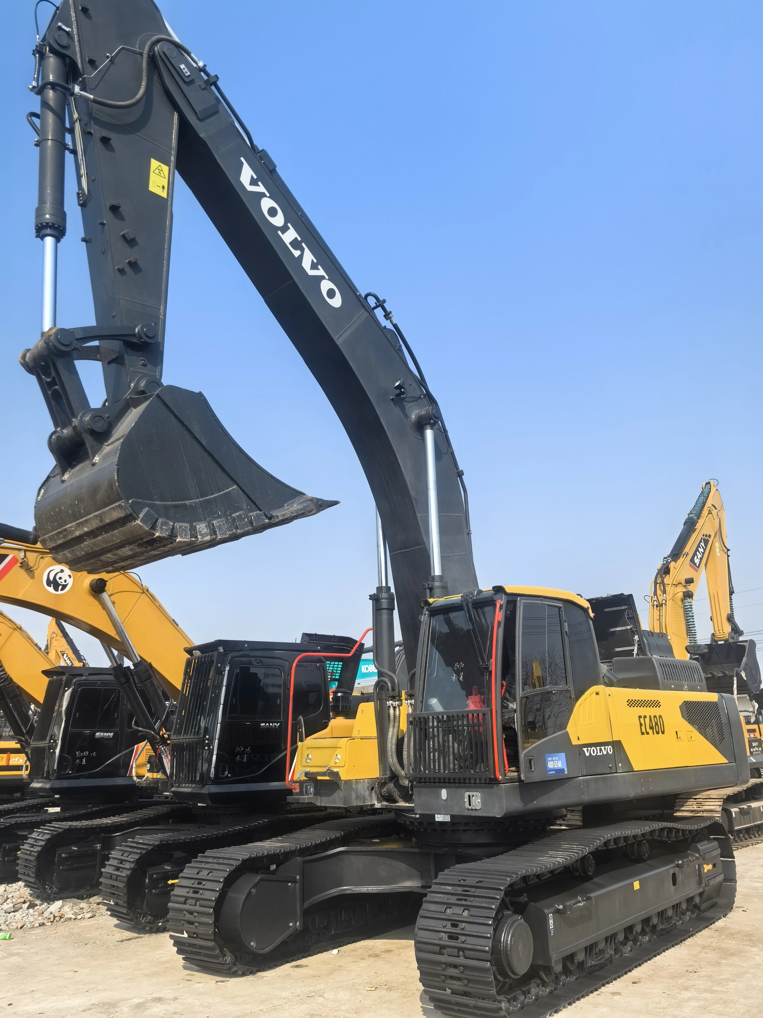 Used Volvo EC480 Excavator | Volvo EC480 Hydraulic Crawler Excavator 1