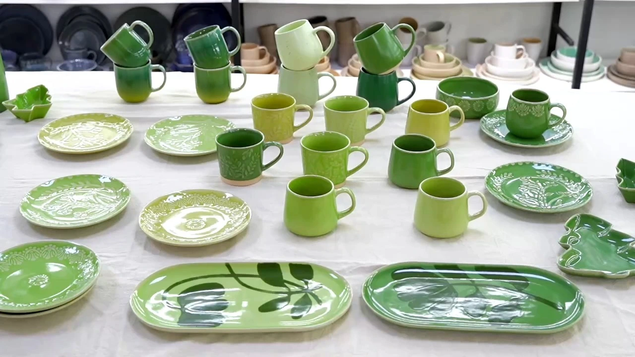 Light Green New Arrival Ceramic Bowls Reactive Glaze Floral Pattern for Kitchen 1