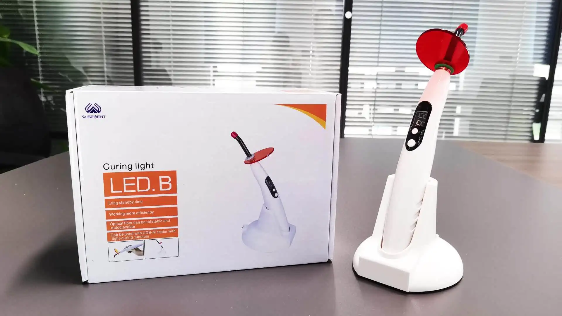 Wisedent BR-602 LED Wireless Curing Light with 1-Year Warranty, Up to 1500mw Intensity - Dental Hot Product 2