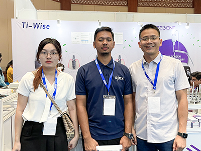 Step into Wisedent at the Indonesia Dental Expo IDEC! 9