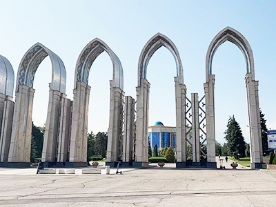 Exchange Conference with Wisedent  at the Kazakhstan Dental Exhibition 1