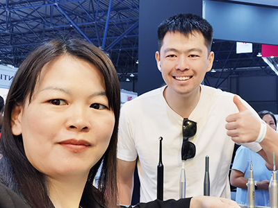 Exchange Conference with Wisedent  at the Kazakhstan Dental Exhibition 8