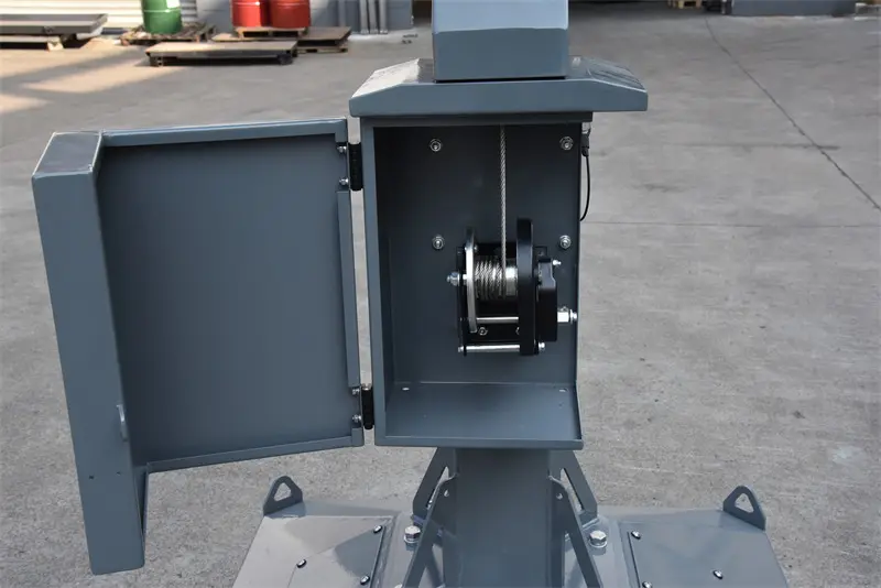 Mobile Floodlight Tower with Generator BIGLUX Brand Company-1 5