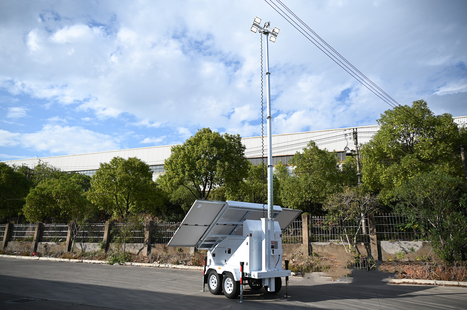 Solar Light tower 360 Mast Rotation Mobile LED Lighting Tower Trailer