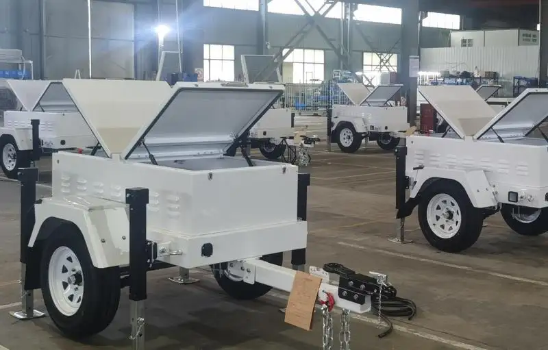 Electric 2 at Rear Optional 100W with Sensor BIGLUX Brand Portable Solar Array Trailer Supplier 6