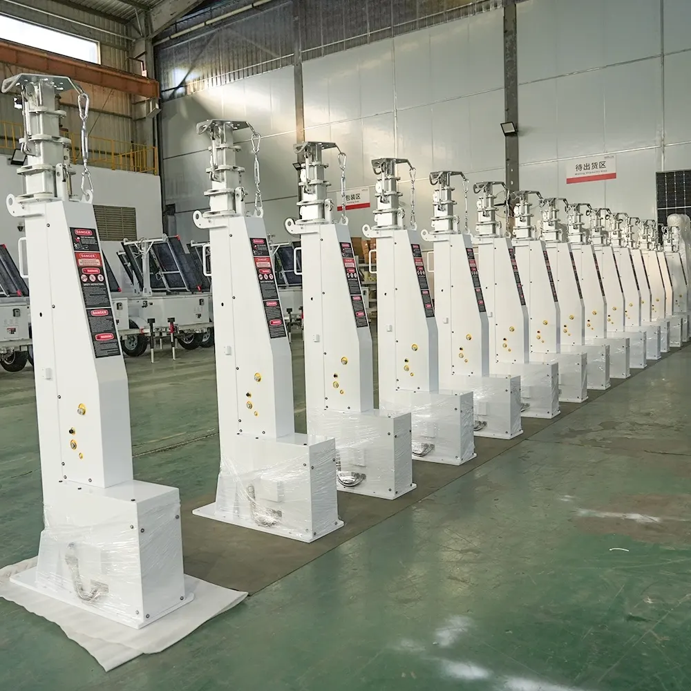 PRODUCTS Mobile Light Tower Series 3