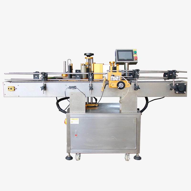 Automatic labeling machine for round bottle 1