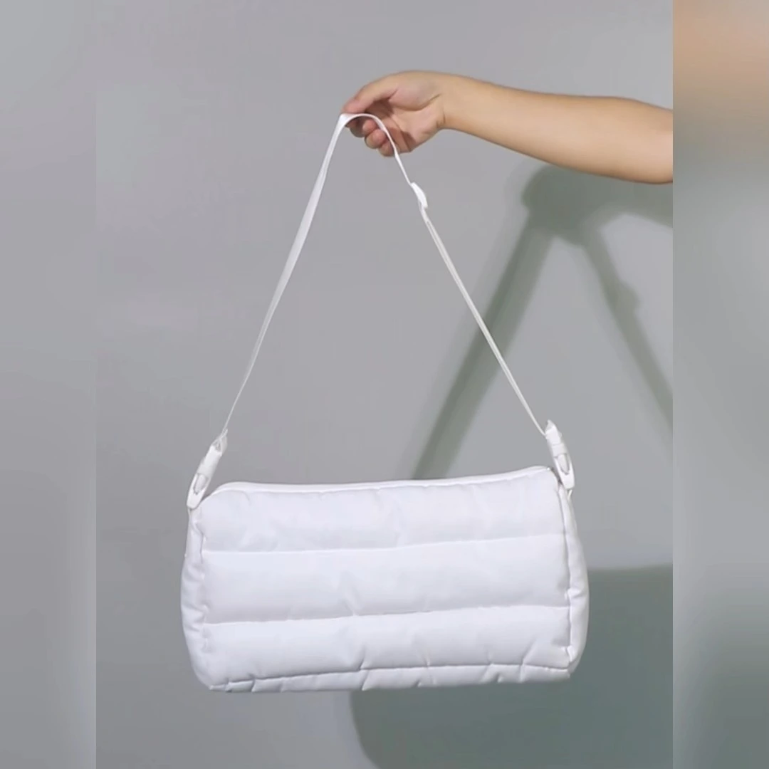 White Single Shoulder Puffy Quilted Crossbody Bag Zip Closure Stylish Puffer Bag 1