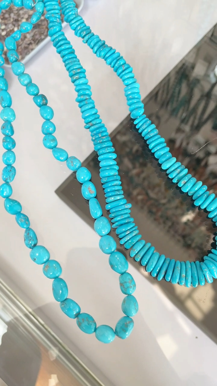 Зебои хуфта Фирӯзи ҳамвор Мончоқҳои байзавии туркуаз ҳамвор 9