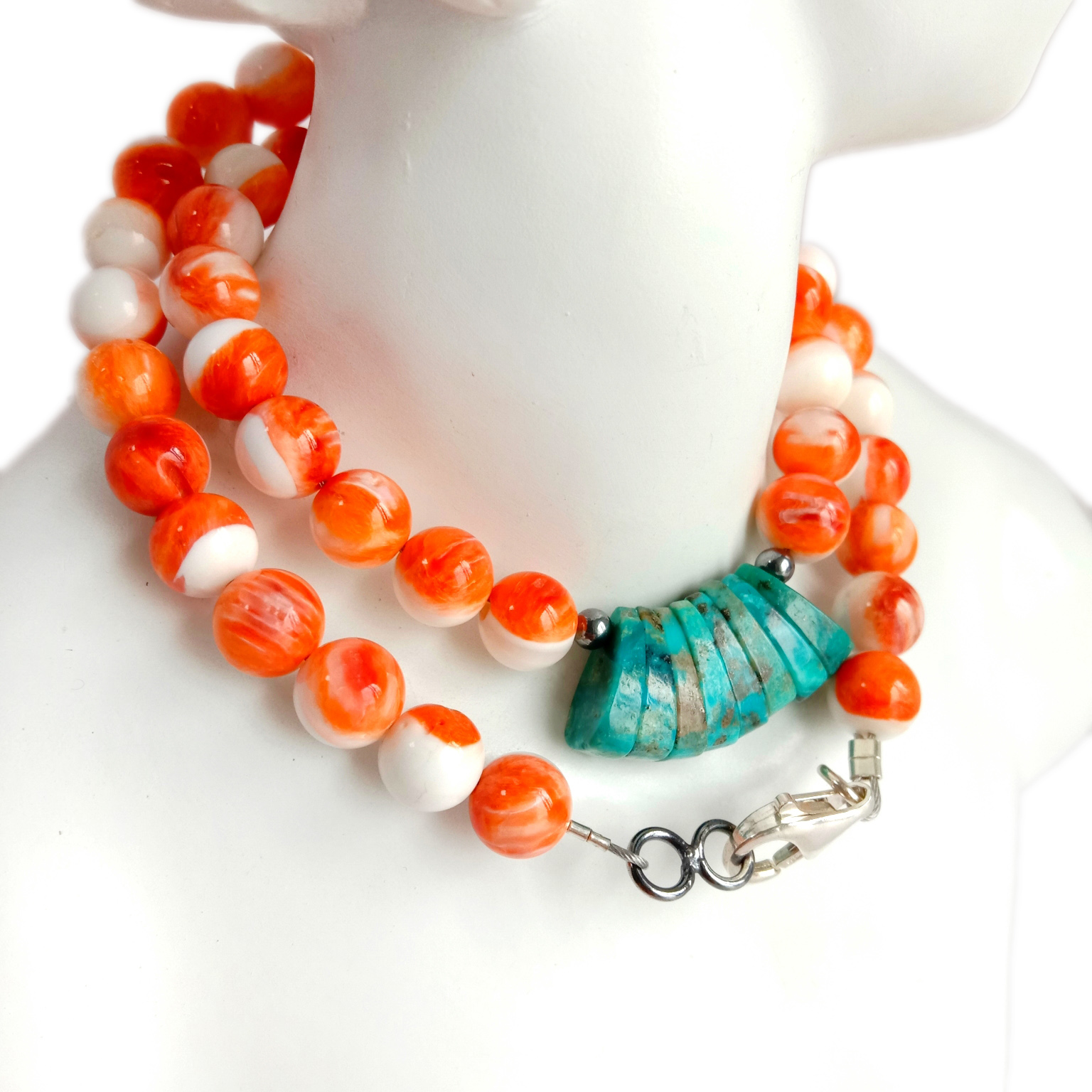 Muince Turquoise Dath Measctha le Cruth Sliogán le Coirníní Babhta Oisrí Spíonacha Nádúrtha i Muince Gemstone Nádúrtha 16 Orlach 14