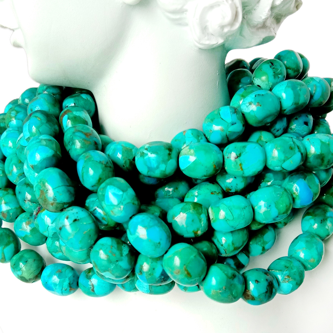 قدرتي فيروز موتي وڏو نيرو گيمسٽون بيڊ اسٽرينڊ هموار رونڊيل 9*10mm 18