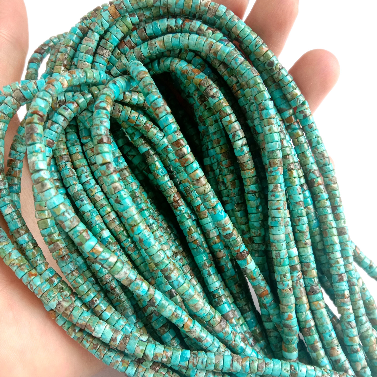 Natural Aqua Blue Turkoosi Heishi Wheel Slice Helmet 4mm Korujen valmistukseen tarvikkeet Turkoosi Helmet 18