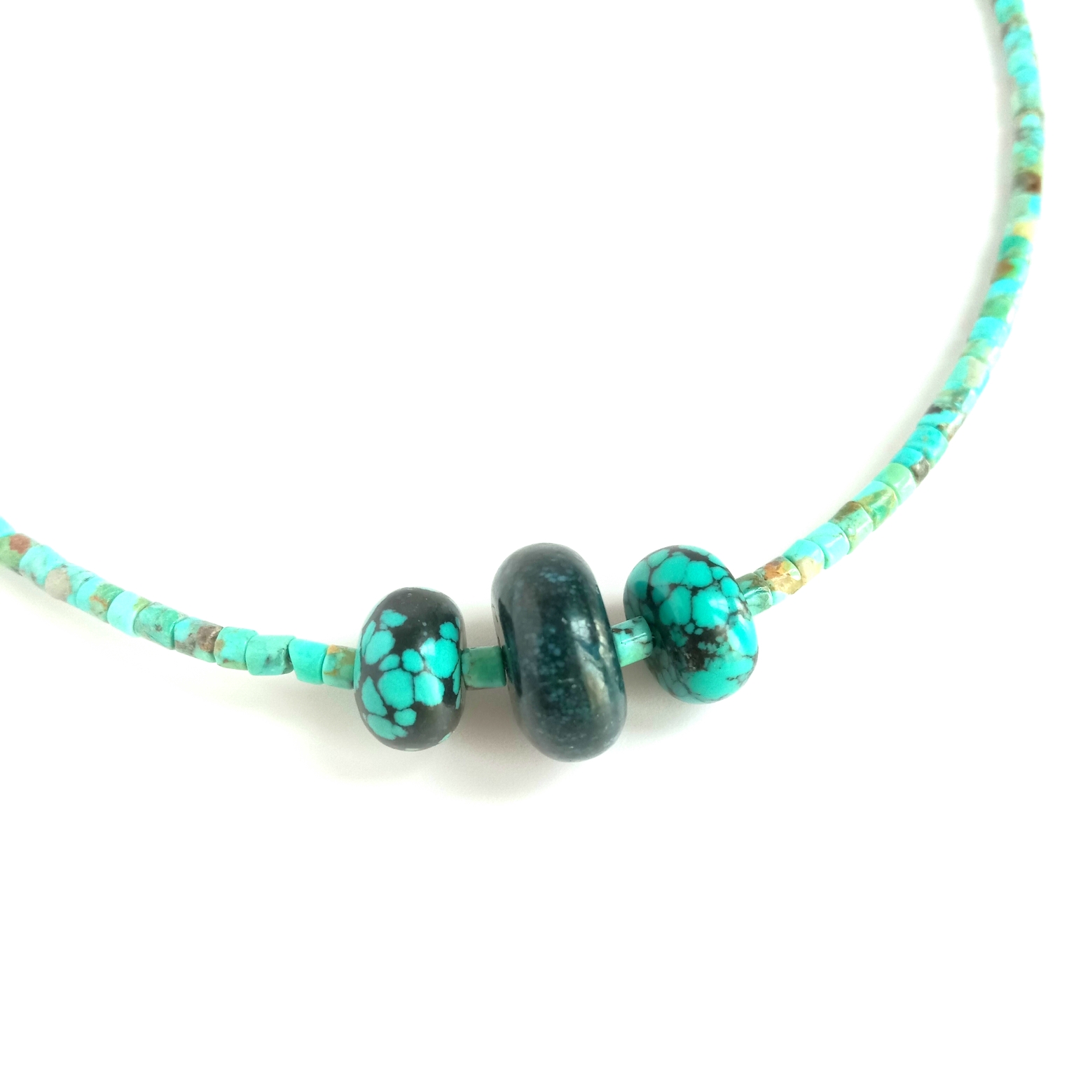 Sefaha sa Sefaha sa Turquoise sa Tlhaho se nang le Nugget ea Tlhaho ea Turquoise 15