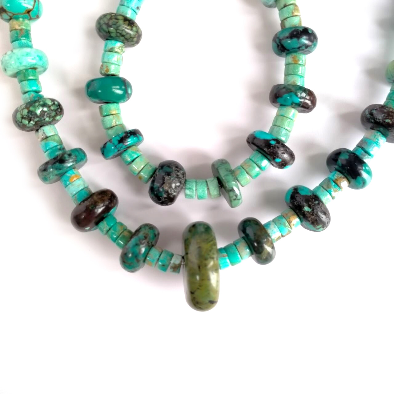 ត្បូងទទឹមធម្មជាតិរលោង Heishi Beads Tire Beaded Jewellery Set 15