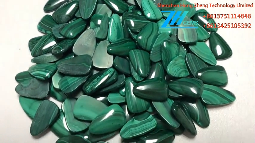 Табиии нок шакли малахит Кабочон санги ганҷҳои фуҷур ҳамвор 8