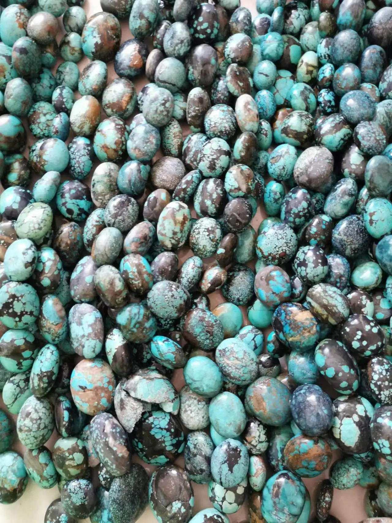 Natural Turquoise Smooth Oval Shape Tumble Beads Loose Stone Nuggets 1