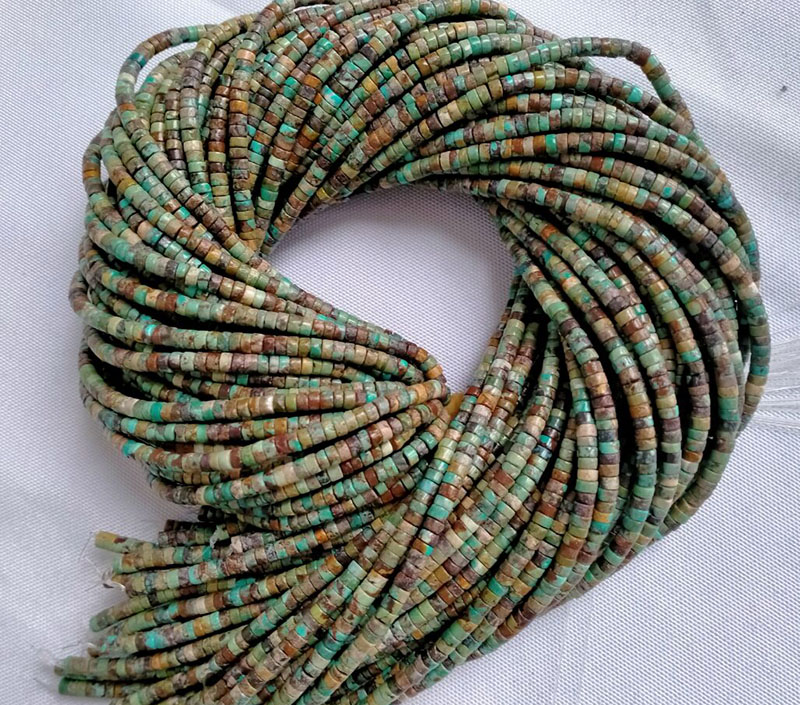ब्राउन ग्रीन फ़िरोज़ा हेशी डिस्क बीड्स रत्न 16 इंच स्ट्रैंड 4 मिमी 18