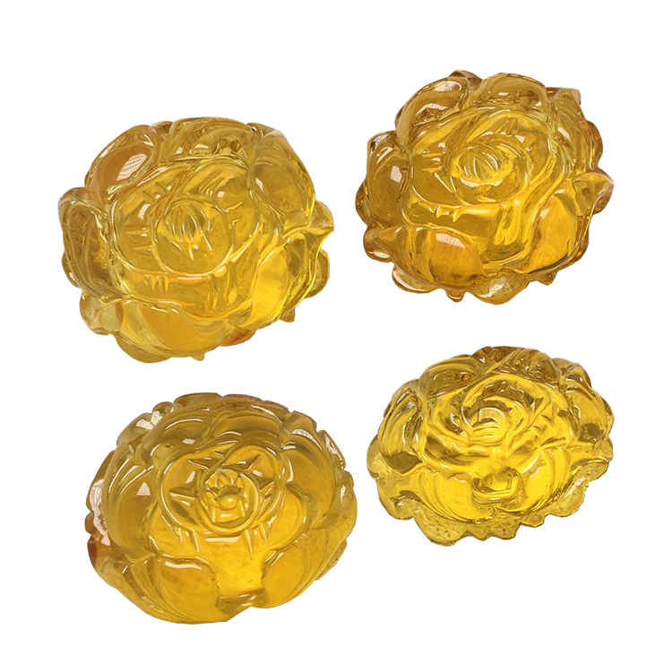 자연적인 폴란드 노란 호박색 새겨진 매화 꽃 정밀한 펜던트 2