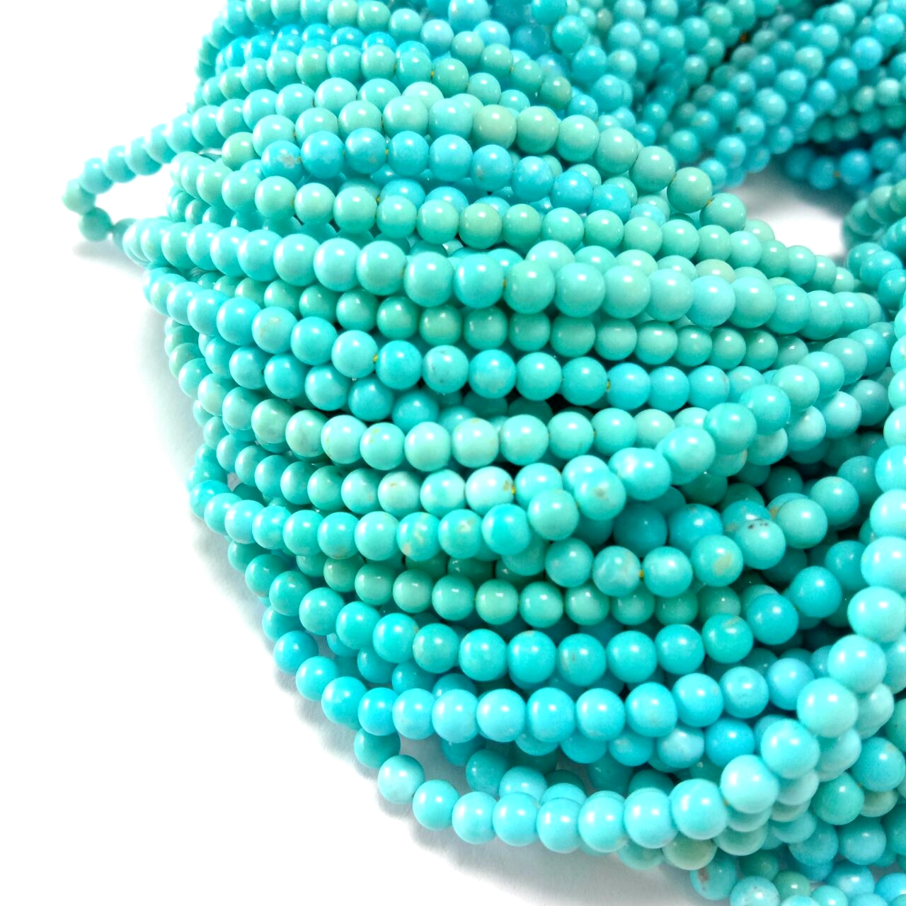 Grìogagan sgaoilte 3-4mm Turquoise Gemstone Sky Blue Round Loose Strand Làn 16 òirleach 18