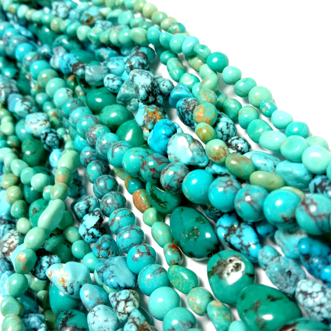 Fa'anatura Blue Green Turquoise Chip Beads Smooth Gemstone Spacer Beads Stone Beads Fa'atau A'oa'o Ilopea. 15